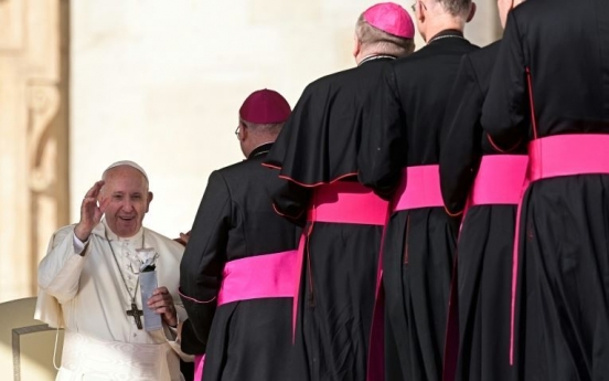 Bishops urge Pope to open priesthood to married men in Amazon