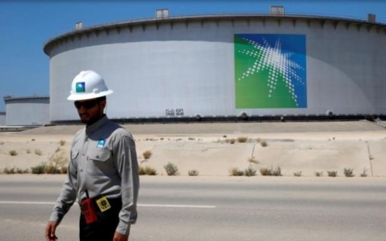 Saudi regulator says approves Aramco share offering