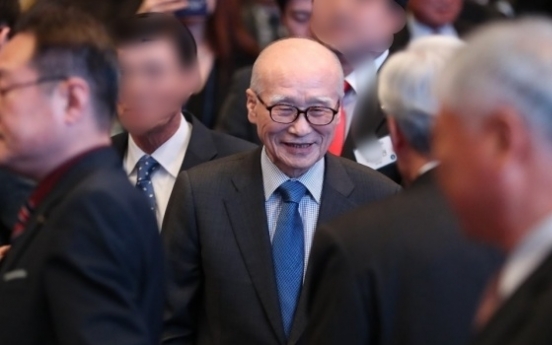 Ex-Daewoo Group chief Kim Woo-choong dies at 82