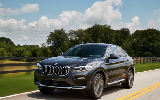 BMW introduces two new gasoline crossovers