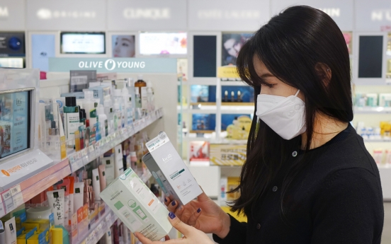 Sunscreen sales on the rise, despite face masks