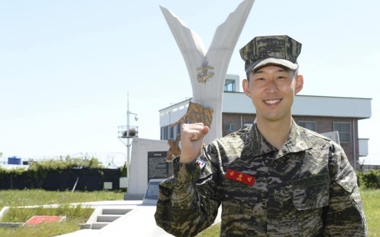 Tottenham's Son Heung-min wraps up three-week military training with flying colors