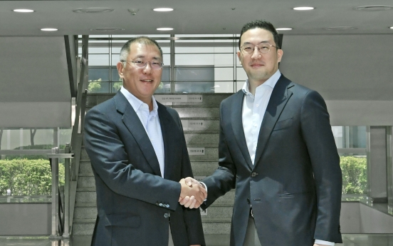 Hyundai Motor, LG Group chiefs discuss future battery biz