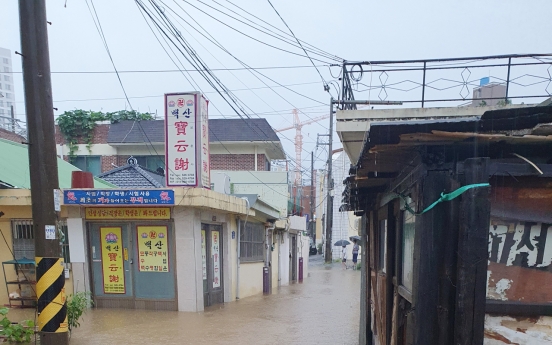 Heavy rain pounds southern regions, causes three deaths