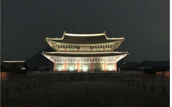 Gyeongbokgung to open up at night