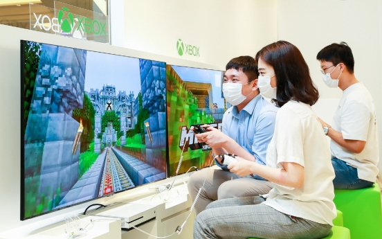 MS opens experience center in Seoul