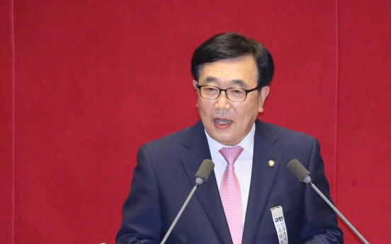 Opposition politicians eye Busan mayoral seat