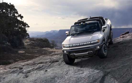 GM introduces first super truck Hummer EV