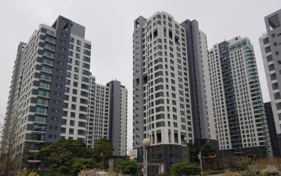 Demand for Seoul apartments down slightly: report