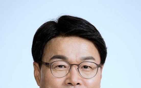 Posco chief clinches second term in office