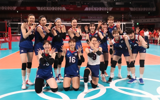 [Tokyo Olympics] S. Korea volleyball coach still dreaming after unlikely victory over Turkey
