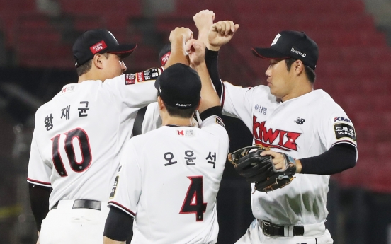 KT Wiz looking to pad lead in KBO pennant race, weather permitting