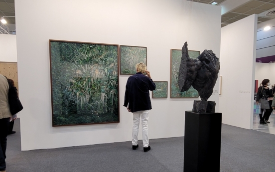 Korea’s largest art fair is back -- and there are more art lovers than ever