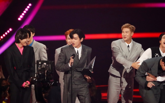 [News Focus] Winning three awards at AMAs, BTS’ universe makes Army proud