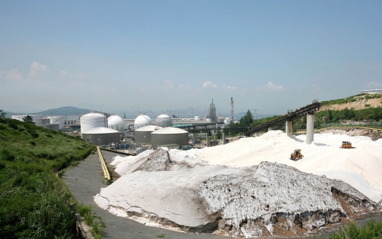 Hanwha to inject W338b for caustic soda production