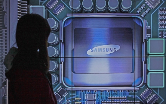 Samsung likely to regain top spot in global chip market