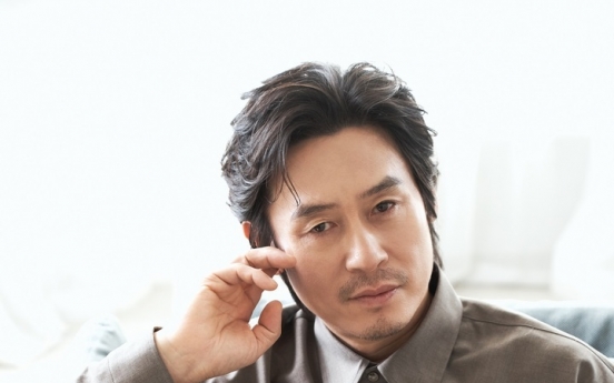 [Herald Interview] Seol Kyung-gu returns with timely movie about presidential election