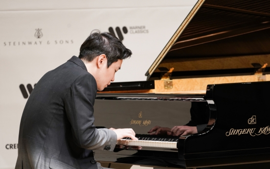Pianist Lim Dong-hyek marks 20th anniversary with new album, recital series