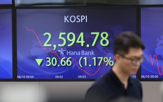 Seoul shares open steeply lower on inflation woes