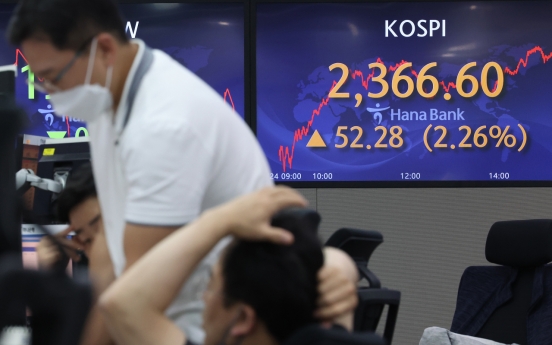 Seoul shares sharply rebound on dip-buying; Korean won gains ground
