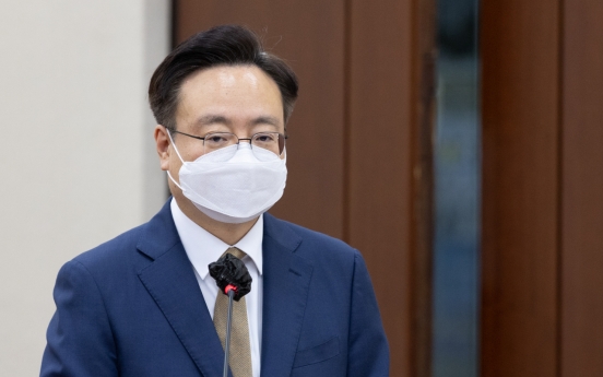 Yoon appoints former finance ministry official as health minister