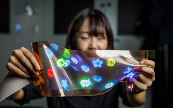 LG Display develops world’s first stretchable high-resolution display
