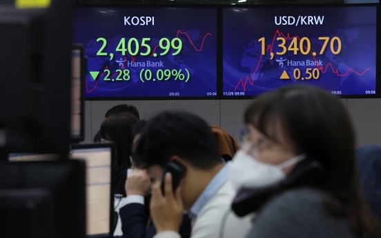 Seoul shares open almost flat on China woes, Fed'<b>s</b> rate remarks