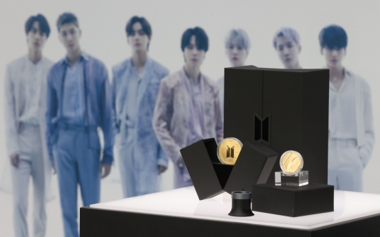 Reservation for BTS' 10th anniversary commemorative medals kicks off
