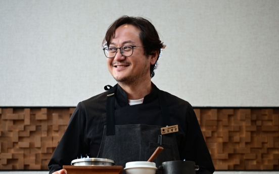 [Korean Flavors] Chef Kim Sea-kyeong reinterprets Korean food with American-style cooking