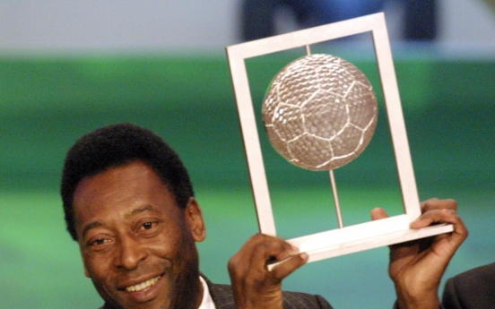Pele, Brazil’<b>s</b> mighty king of ‘beautiful game,’ has died