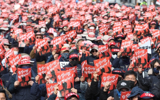 Yoon wages war against labor unions, once the force behind Korea'<b>s</b> democratization