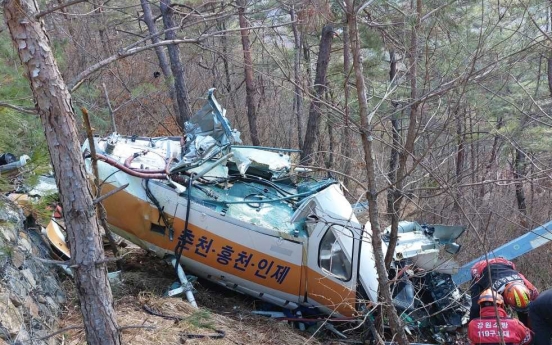 Helicopter crashes in Gangwon Province