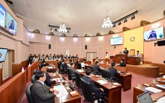 Geoje council member in hot water over xenophobic hate speech