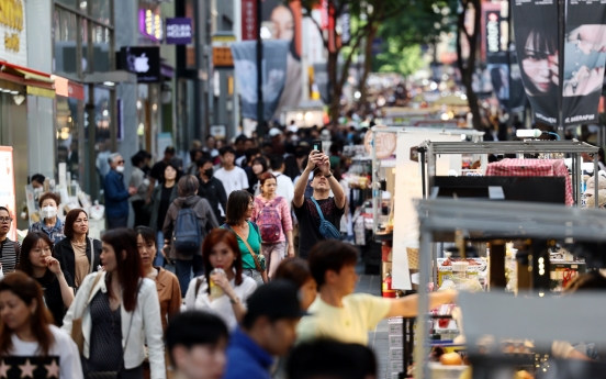 S. Korea's new COVID-19 cases climb to over 20,000 amid eased restrictions