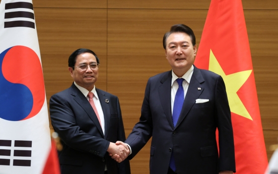 S. Korean, Vietnamese leaders agree to expand trade, economic cooperation