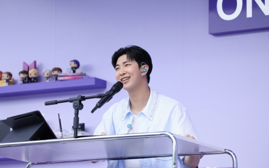 [BTS' 10th] RM of BTS tunes in live with fans at Yeouido