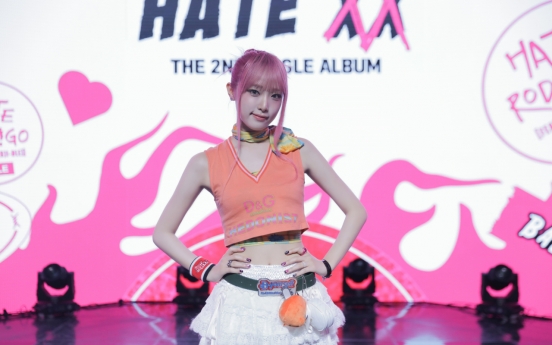 'Self-love is my style': Yena returns with 'Hate XX'
