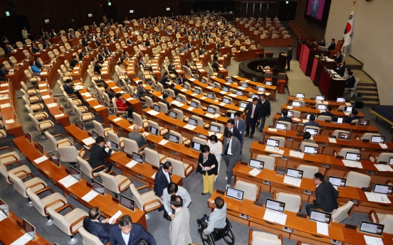 In unilateral vote led by opposition, Assembly passes resolution against Fukushima water release