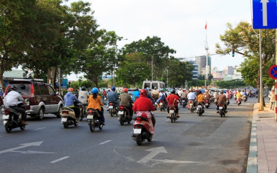 Koreans to get international driving permit in Vietnam