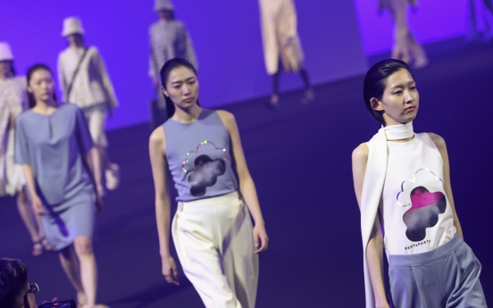 Sustainability, recycling continue to take center stage at Seoul Fashion Week