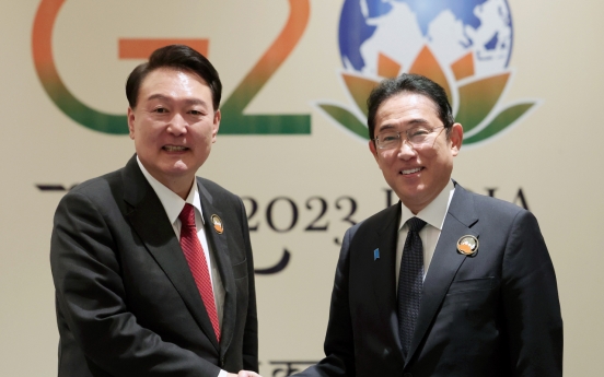 Yoon, Kishida agree to work on trilateral summit with China