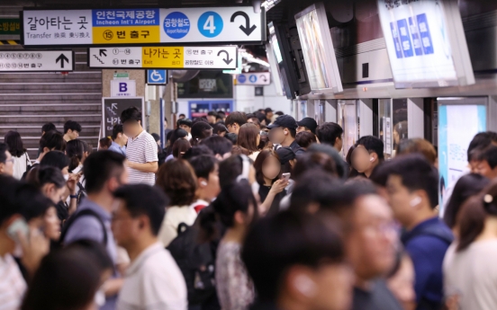 Seoul subway workers vote for strike plan