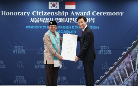 Indonesian Ambassador receives honorary citizenship