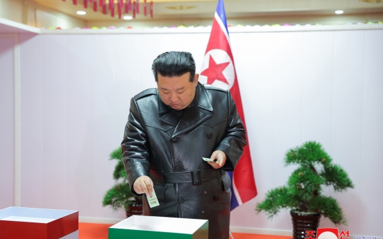 N. Korean leader casts ballot in local elections