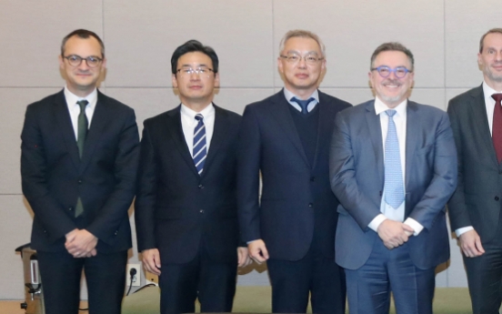 French business tycoons visit Korea to meet with KCCI