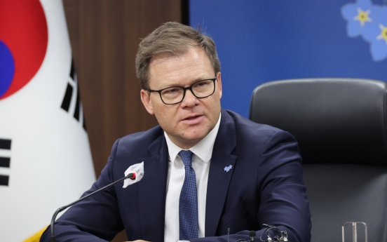East German commissioner calls on S. Korea to seize unexpected opportunities for unification