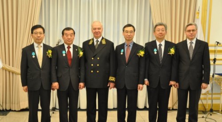 First five Koreans decorated by Russian president