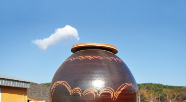 Korea’s largest clay pot hitting the record books