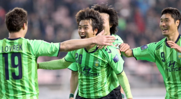 Jeonbuk sink Cerezo Osaka