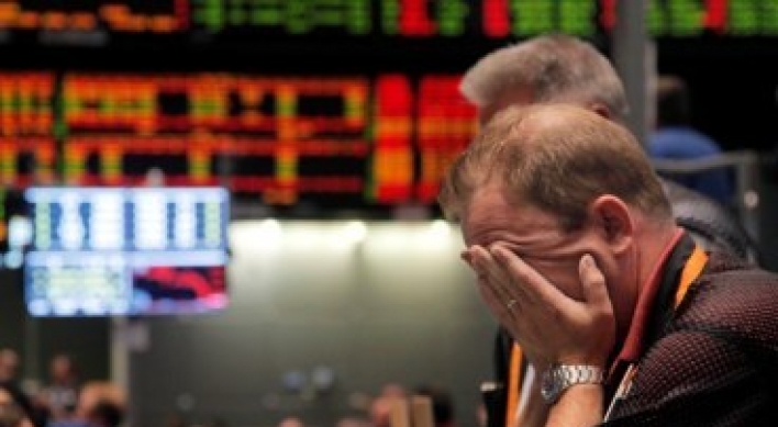 U.S. markets fall sharply, Dow down more than 450